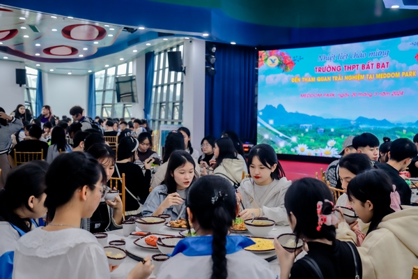 MEDDOM Park có đầy đủ tiện nghi giúp các em học sinh tiết kiệm thời gian di chuyển mang đến nhiều trải nghiệm