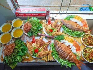 Các món ăn tại Nhà hàng Hòa Bình