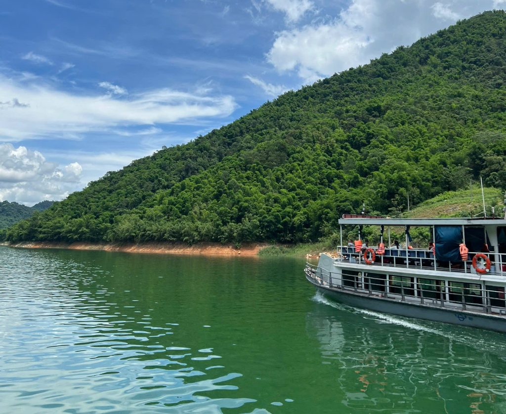 Vịnh Hạ Long trên cạn