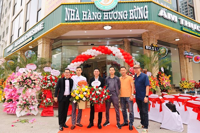 Huong Rung quan