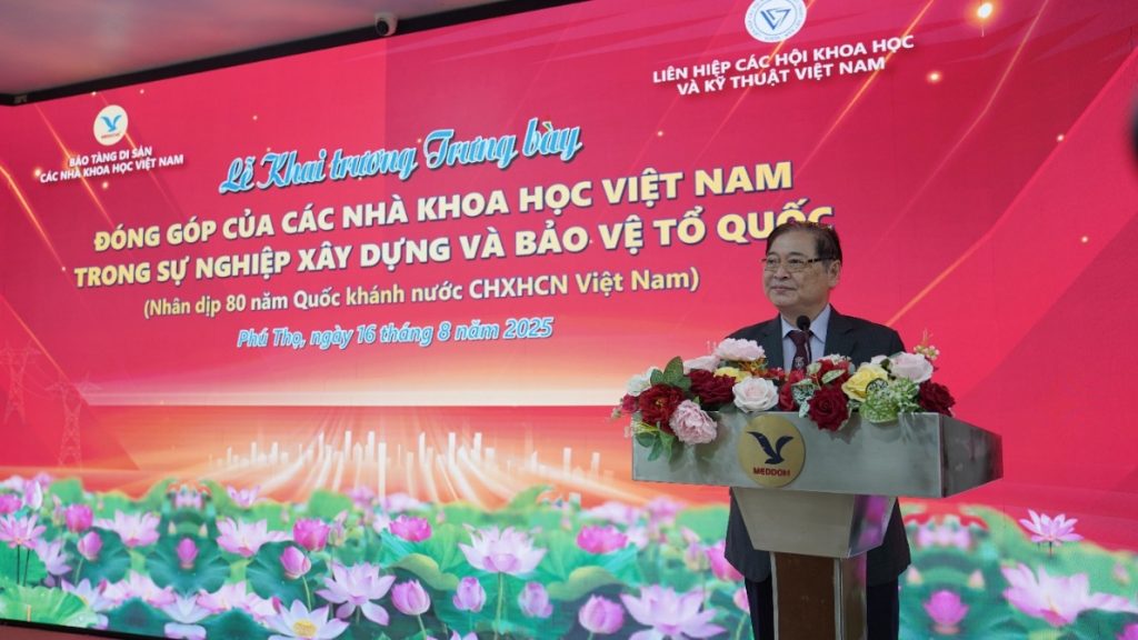 nhà khoa học Việt Nam